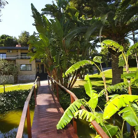 Planet Villa *