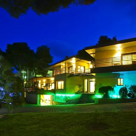 Villa Planet *