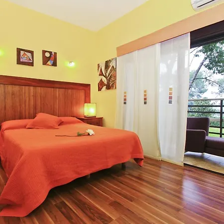 Planet Villa
